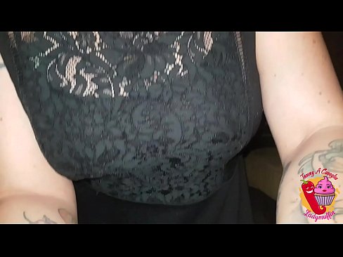 ❤️ Morali'abo rōna e motšehali o mo fa mosebetsi oa ho foka le Sepanishe Video ea bootsoa ️❤